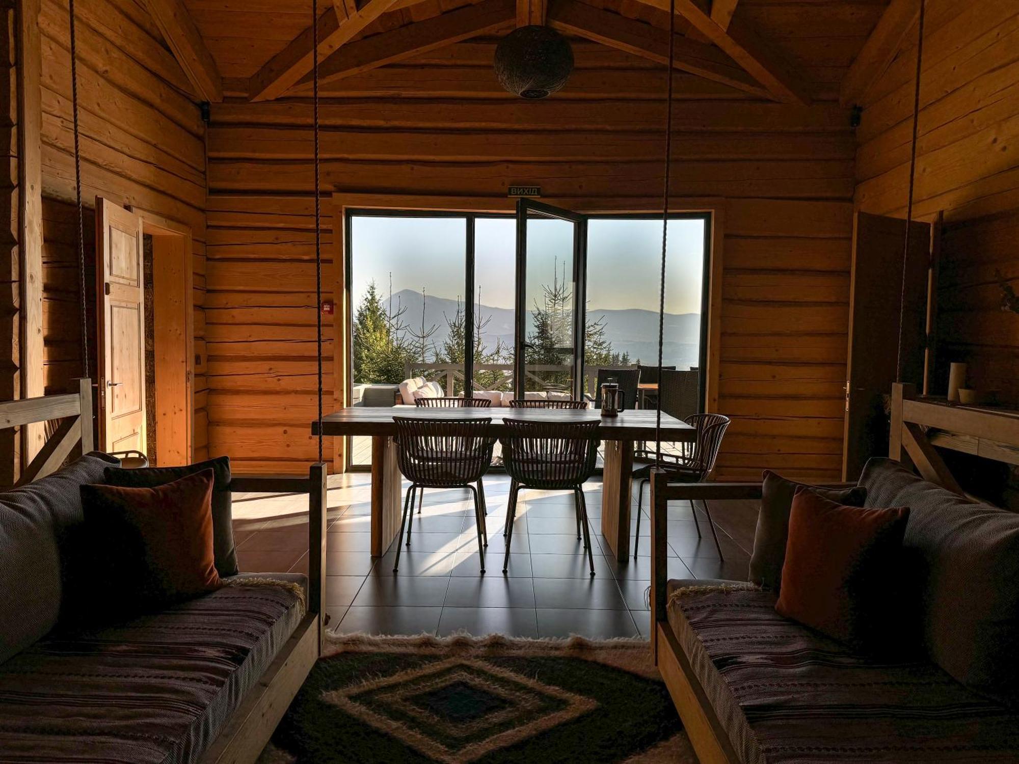 شاليه Charlton Estate